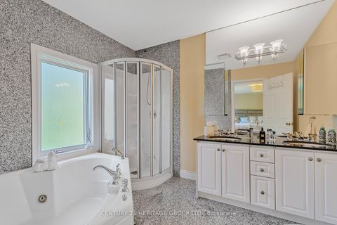 Photo 15 at 162 Goulding Avenue, Newtonbrook West, Toronto