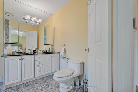 Photo 16 at 162 Goulding Avenue, Newtonbrook West, Toronto