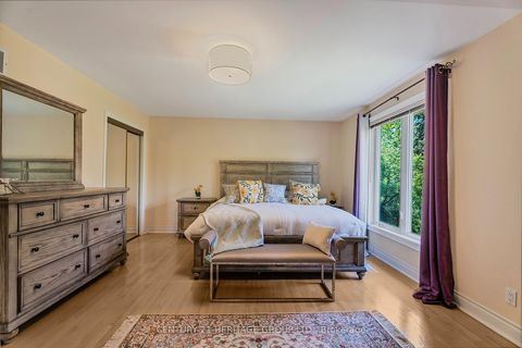 Photo 17 at 162 Goulding Avenue, Newtonbrook West, Toronto