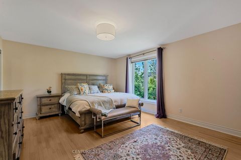 Photo 19 at 162 Goulding Avenue, Newtonbrook West, Toronto