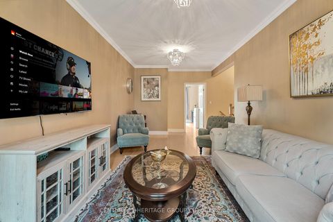 Photo 22 at 162 Goulding Avenue, Newtonbrook West, Toronto