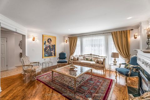 Photo 27 at 162 Goulding Avenue, Newtonbrook West, Toronto