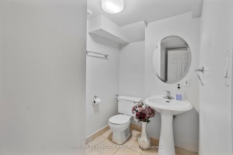 Photo 37 at 162 Goulding Avenue, Newtonbrook West, Toronto