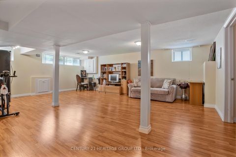 Photo 39 at 162 Goulding Avenue, Newtonbrook West, Toronto