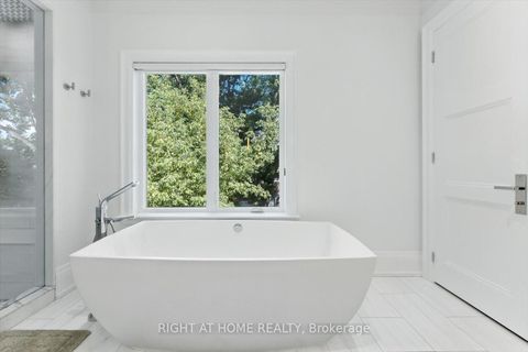 Photo 31 at 392 Princess Avenue, Willowdale East, Toronto