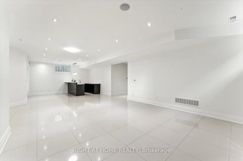 Photo 41 at 392 Princess Avenue, Willowdale East, Toronto