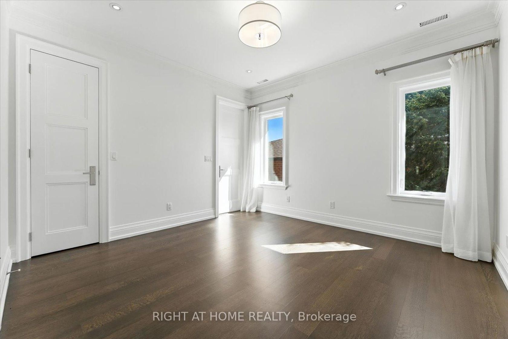 Photo 38 at 392 Princess Avenue, Willowdale East, Toronto Photo 38 at 392 Princess Avenue, Willowdale East, Toronto