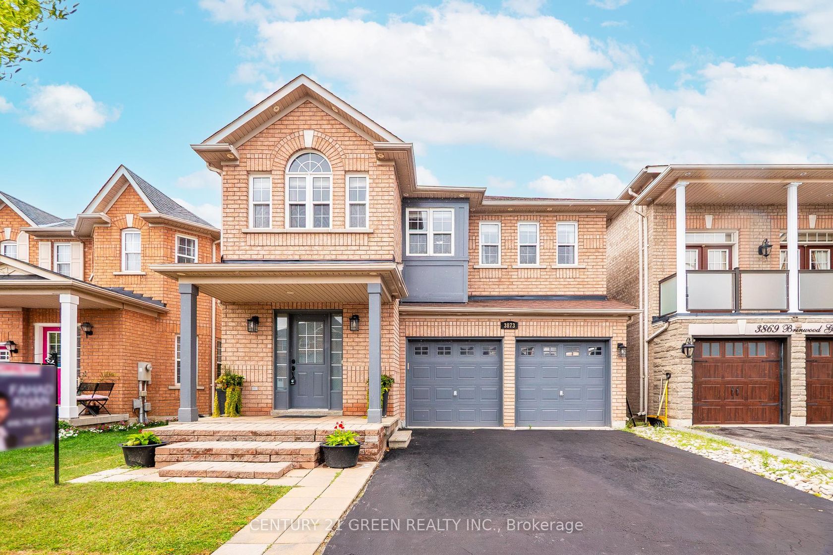 3873 Brinwood Gate, Churchill Meadows, Mississauga by Loree Meneguzzi Real Estate 3873 Brinwood Gate, Churchill Meadows, Mississauga