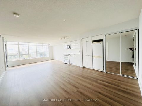 Photo 4 at 958 - 151 Dan Leckie Way, Waterfront Communities C1, Toronto