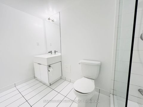 Photo 10 at 958 - 151 Dan Leckie Way, Waterfront Communities C1, Toronto