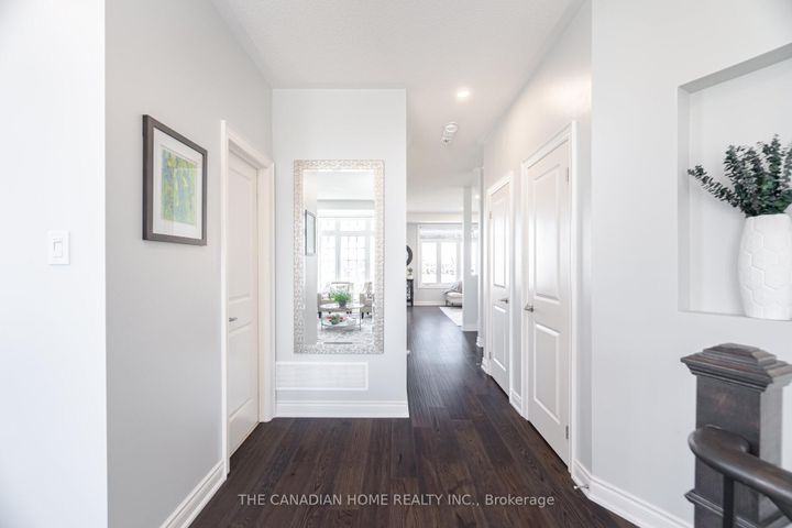 Photo 7 at 2439 Baronwood Drive, WM Westmount, Oakville