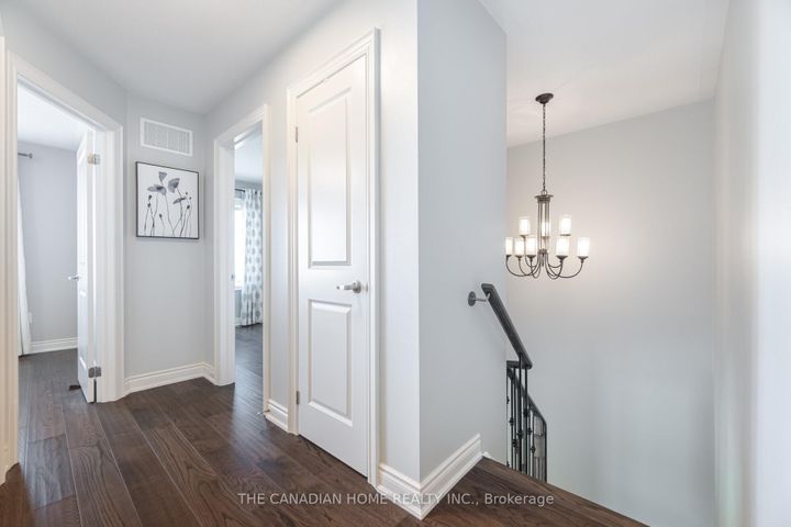 Photo 17 at 2439 Baronwood Drive, WM Westmount, Oakville