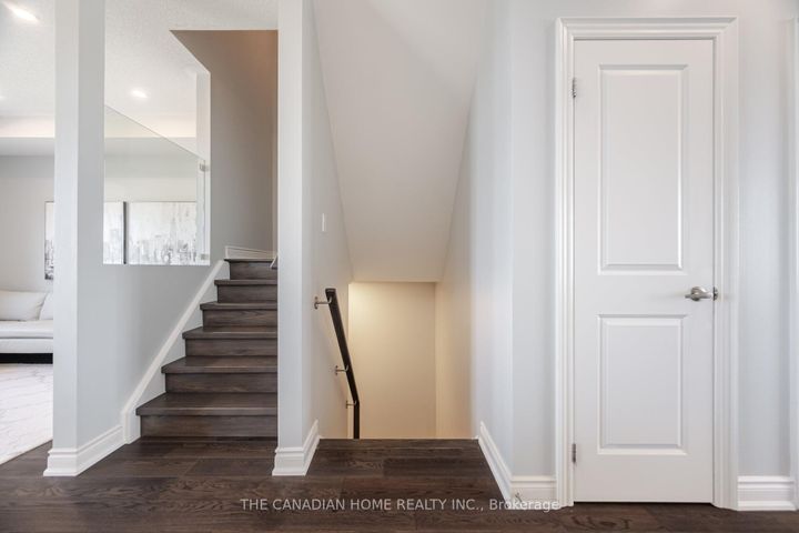 Photo 29 at 2439 Baronwood Drive, WM Westmount, Oakville
