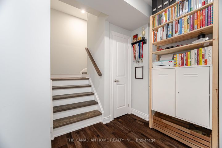 Photo 36 at 2439 Baronwood Drive, WM Westmount, Oakville