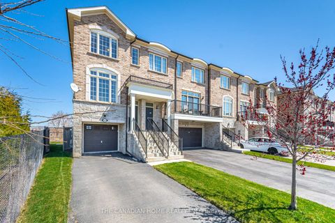 Photo 2 at 2439 Baronwood Drive, WM Westmount, Oakville
