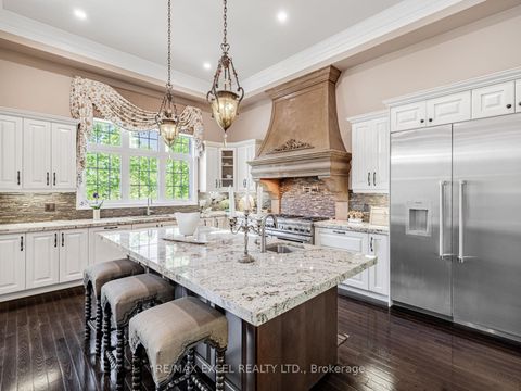 Photo 15 at 146 Upper Post Road W, Patterson, Vaughan