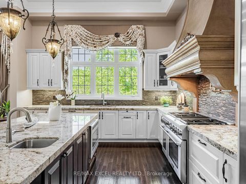 Photo 16 at 146 Upper Post Road W, Patterson, Vaughan