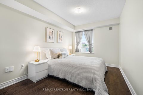 Photo 23 at 609 - 88 Grandview Way, Willowdale East, Toronto