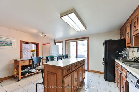 Photo 7 at 43 Eaton Avenue, Danforth, Toronto