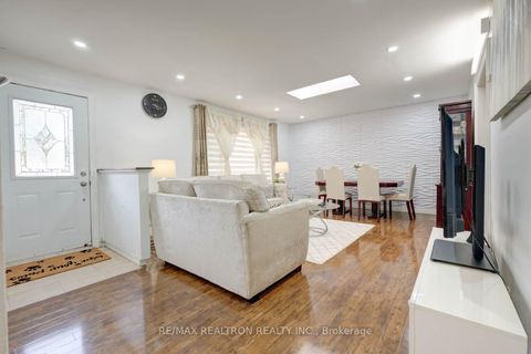 Photo 3 at 3853 Finch Avenue E, L'Amoreaux, Toronto