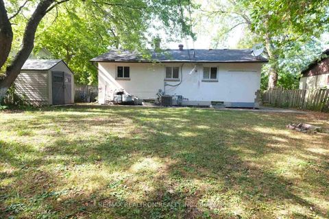 Photo 26 at 3853 Finch Avenue E, L'Amoreaux, Toronto