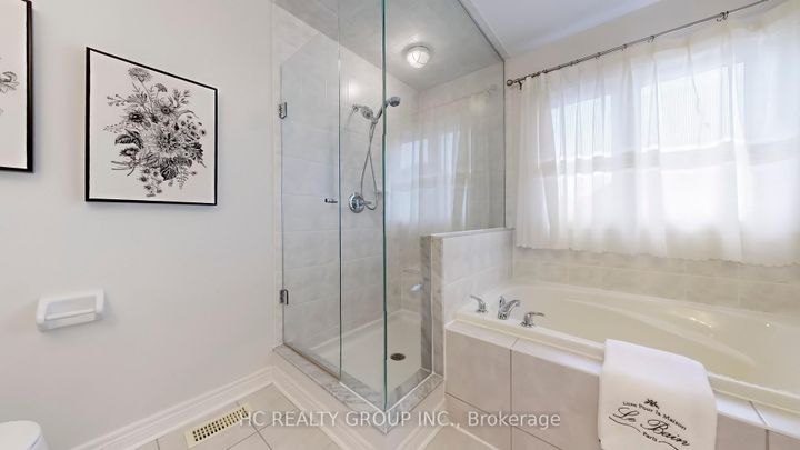 Photo 14 at 102 Timna Crescent, Patterson, Vaughan