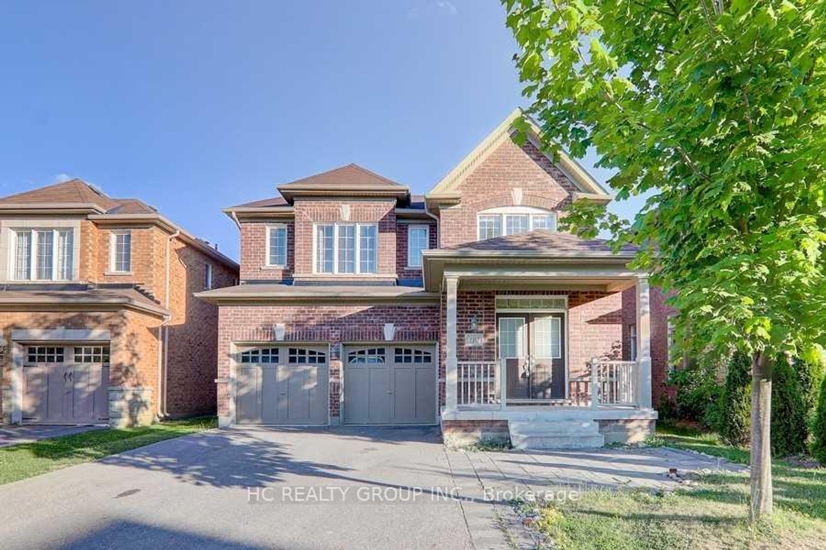 102 Timna Crescent, Patterson, Vaughan 