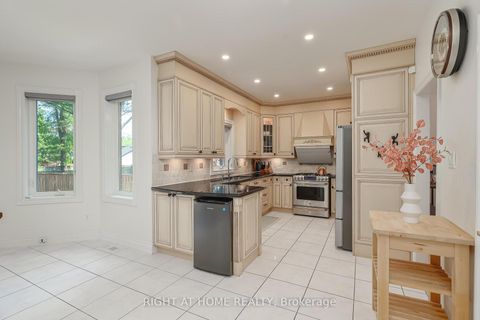 Photo 8 at 58 Yorkview Drive, Willowdale West, Toronto