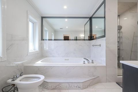 Photo 24 at 58 Yorkview Drive, Willowdale West, Toronto