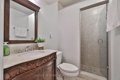 Photo 43 at 58 Yorkview Drive, Willowdale West, Toronto