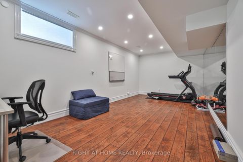 Photo 44 at 58 Yorkview Drive, Willowdale West, Toronto