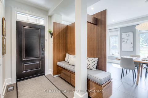 Photo 2 at 33 Shadwick Drive, The Westway, Toronto