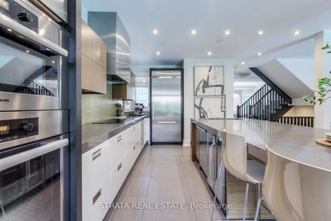 Photo 7 at 33 Shadwick Drive, The Westway, Toronto