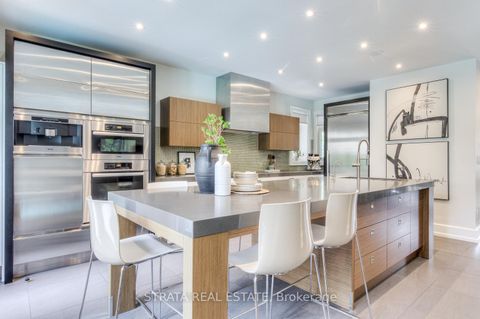 Photo 8 at 33 Shadwick Drive, The Westway, Toronto