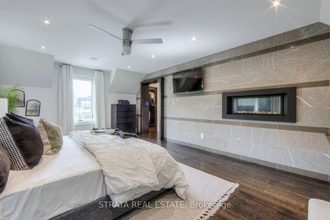 Photo 17 at 33 Shadwick Drive, The Westway, Toronto