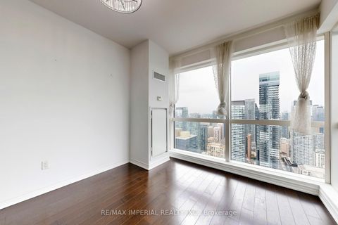 Photo 14 at 4801 - 386 Yonge Street, Bay Street Corridor, Toronto