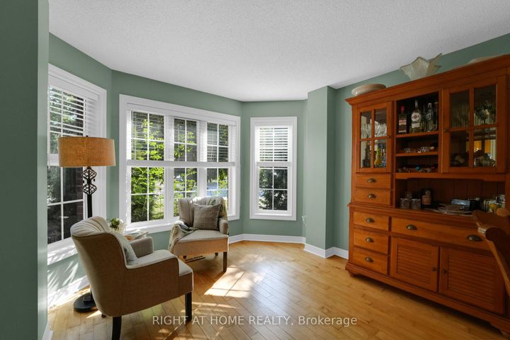 Photo 5 at 304 Rhodes Circle, Glenway Estates, Newmarket