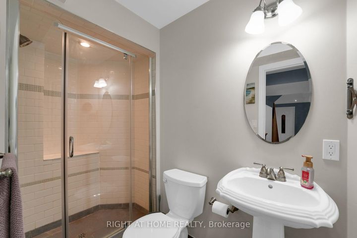 Photo 29 at 304 Rhodes Circle, Glenway Estates, Newmarket