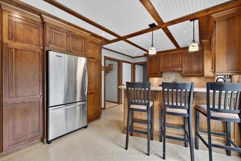 Photo 15 at 869 Magnolia Avenue, Leslie Valley, Newmarket