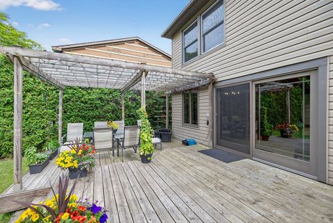 Photo 36 at 869 Magnolia Avenue, Leslie Valley, Newmarket