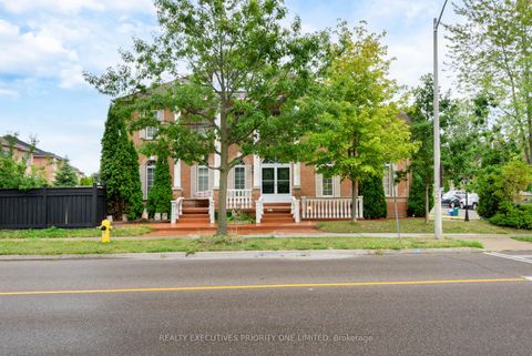 Photo 0 at 2 Foxhunt Drive, Vellore Village, Vaughan
