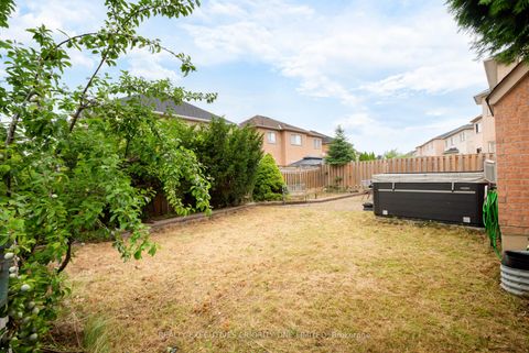 Photo 38 at 2 Foxhunt Drive, Vellore Village, Vaughan