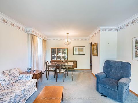 Photo 8 at 15 Hughey Crescent, Ionview, Toronto