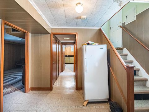 Photo 21 at 15 Hughey Crescent, Ionview, Toronto
