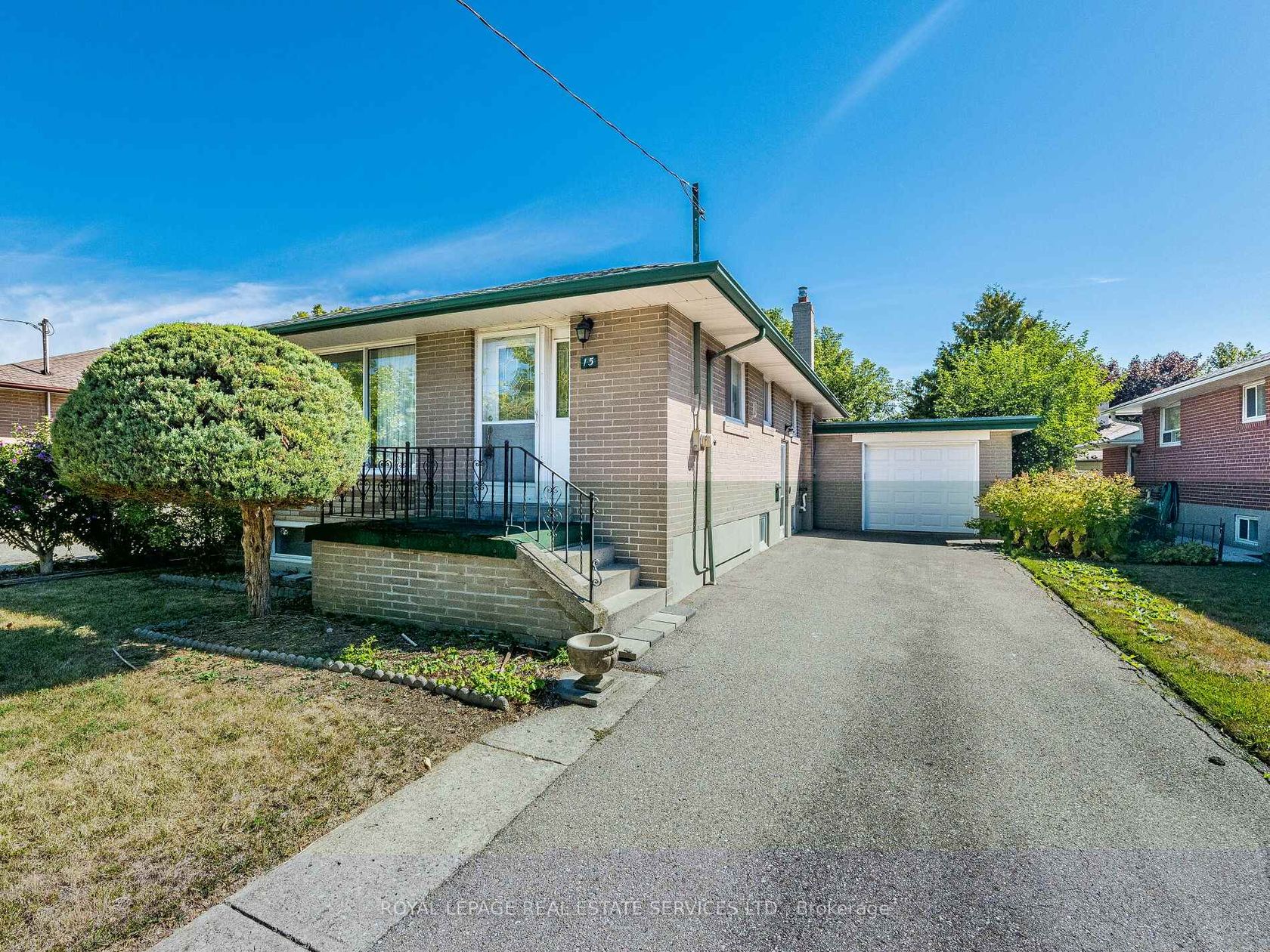 15 Hughey Crescent, Ionview, Toronto 