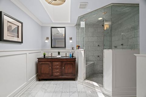 Photo 25 at 42 Heathview Avenue, Bayview Village, Toronto