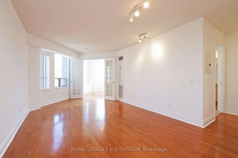 Photo 6 at 924 - 15 Northtown Way, Willowdale East, Toronto