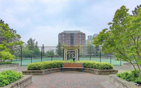 Photo 19 at 924 - 15 Northtown Way, Willowdale East, Toronto