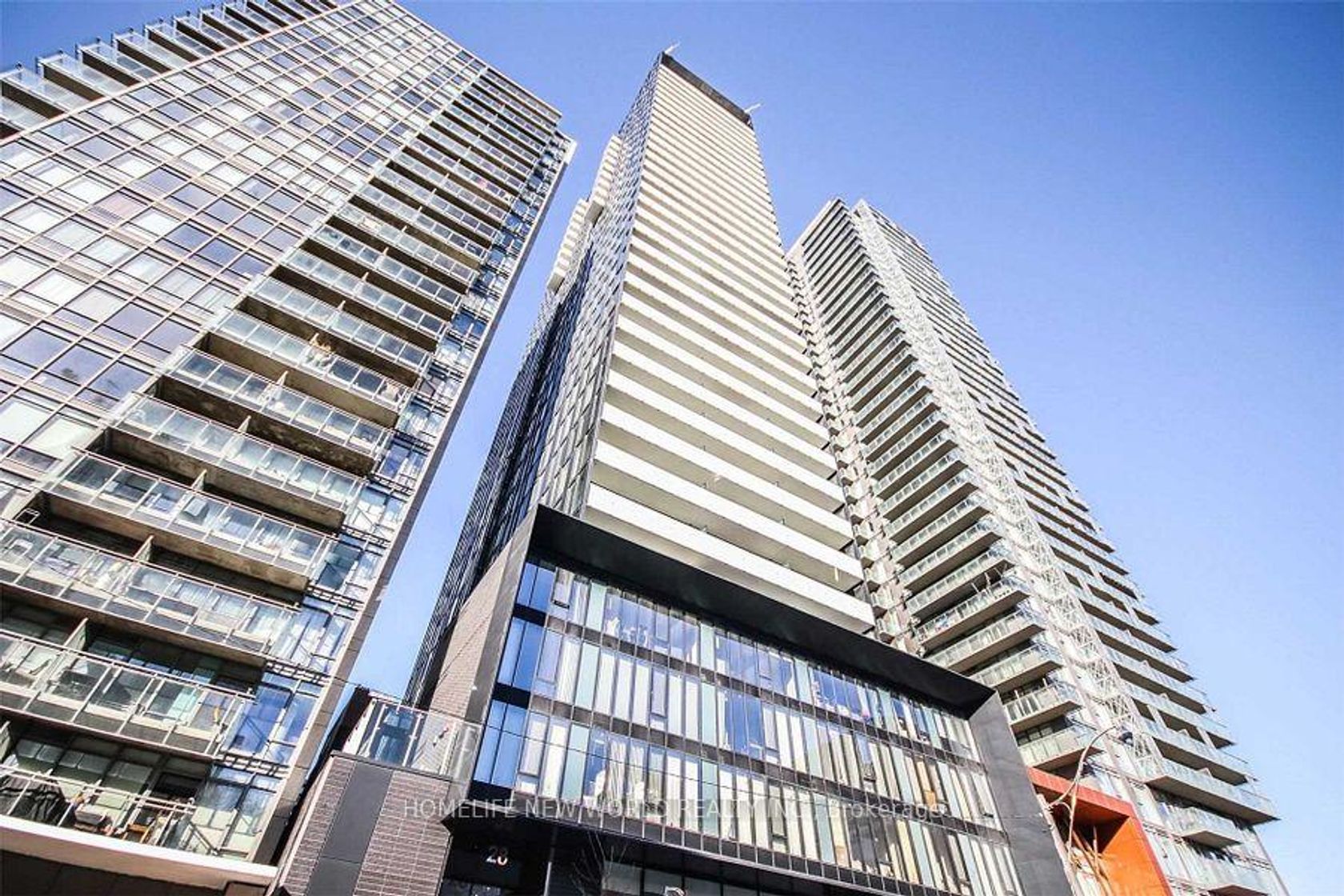 2605 - 28 Wellesley Street E, Yonge Corridor, Toronto 