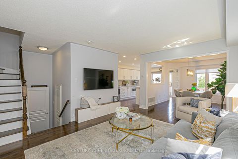 Photo 5 at 37 Peak Point Boulevard, Rural Vaughan, Vaughan
